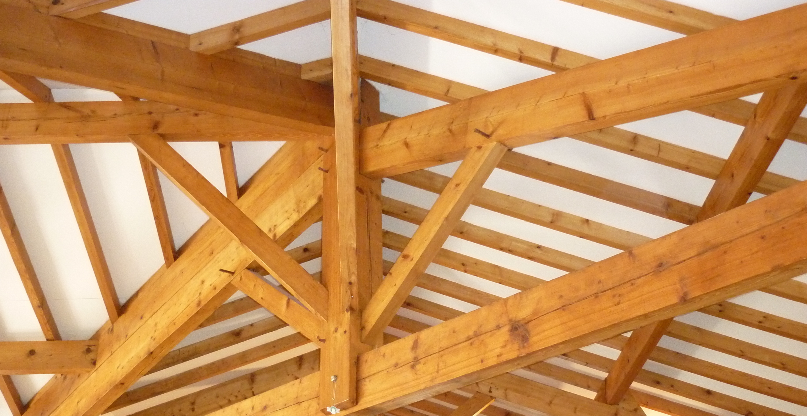 estrutura de madeira tratada